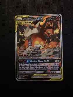 Pokemon TCG Reshiram & Charizard GX SM201 Tag Team Promo LP+/MP- - Image 1