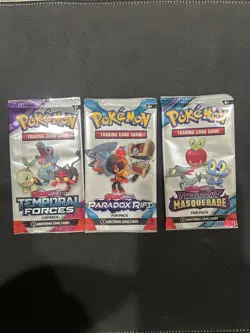 Pokemon Scarlet & Violet Fun pack Lot - Image 1