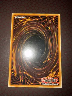 Yu-Gi-Oh! Dark Magician -YGLD-ENB02- Ultra Rare - 1st Edition NM! - Image 4