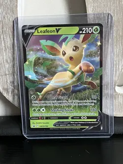Leafeon V SWSH194 Pokemon TCG SWSH: Sword & Shield Black Star Promo Card Holo - Image 1