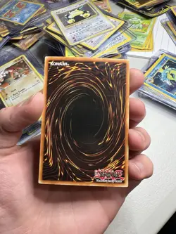 2002 DDS-002 Yugioh Dark Duel Stories Promo Dark Magician Prismatic Secret Rare - Image 4