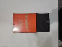 Pokemon TCG Sun and Moon Elite Trainer Box Solgaleo Sealed - Image 4