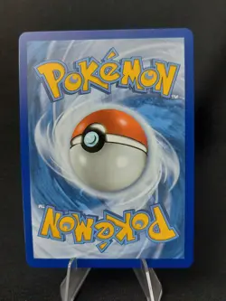 Pikachu V 43/185 - Ultra Rare Holo Vivid Voltage Pokemon TCG - Near Mint - Image 2