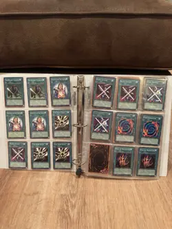 Yu-Gi-Oh Binder Collection Lot 150+ Cards Magic Trap Monster Vintage Bulk Rare - Image 2