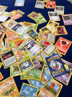 Mixed collection/job lot/bundle of pokemon cards approximately 150 - Image 5