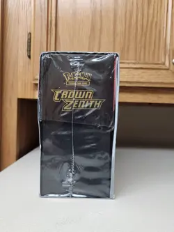 Pokemon TCG Crown Zenith Elite Trainer Box ETB New/Sealed - Image 4