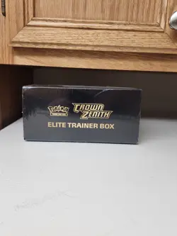 Pokemon TCG Crown Zenith Elite Trainer Box ETB New/Sealed - Image 5
