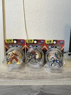 Pokemon Collection Lot - Image 5