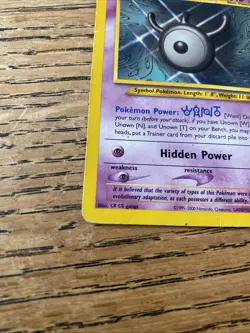 Pokemon Unown Figure Neo Destiny, Regular Card 29/105 - Image 3