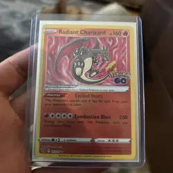Radiant Charizard 011/078 Pokemon GO Holo - Image 1