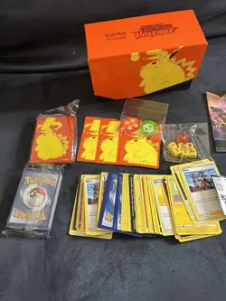Pokemon Sword Shield Voltage Elite Trainer Box Gigantamax Pikachu Sleeves Dice - Image 5