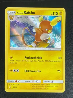 Alola-Raichu 30/30 Sonne & Mond Trainer Kit Deutsch NM Pokemon - Image 1