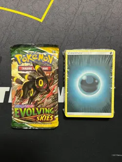 Pokemon 50-100 Card Lot + Vintage WOTC & Ultra Rare V/VMAX/VSTAR/EX/GX & Extras - Image 4