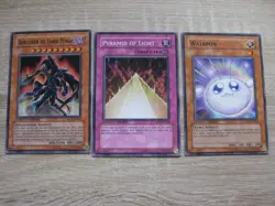 Pyramid of Light MOV-EN001 Sorcerer of Dark Magic MOV-EN002 + Watapon YuGiOh NM - Image 1