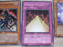 Pyramid of Light MOV-EN001 Sorcerer of Dark Magic MOV-EN002 + Watapon YuGiOh NM - Image 2