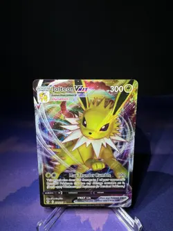 Jolteon VMAX Ultra Rare - SWSH07: Evolving Skies 051/203 Pokemon - Image 2