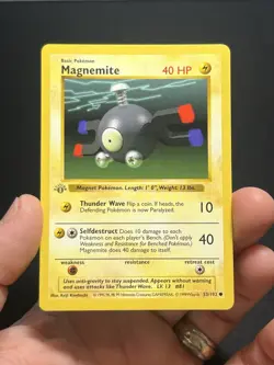Pokemon TCG Magnemite 053/102 Base Set (Shadowless) 1st Edition LP/NM - Image 1