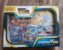 Pokemon TCG Glaceon VSTAR Special Collection Box (2022) - Image 1