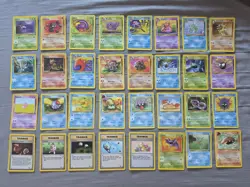 Pokemon Fossil Set Uncommon and Common Cards, Full Set 32x Cards - Image 1
