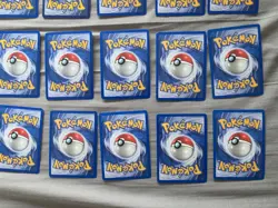 Pokemon Fossil Set Uncommon and Common Cards, Full Set 32x Cards - Image 5