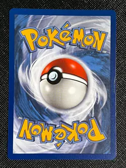 PIKACHU - SM162 HOLO PROMO SUN & MOON PROMO POKEMON - Image 2