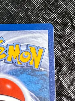 PIKACHU - SM162 HOLO PROMO SUN & MOON PROMO POKEMON - Image 4
