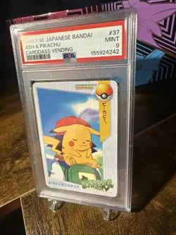 1998 POKEMON JAPANESE BANDAI CARDDASS VENDING #37 ASH & PIKACHU PSA 9 - Image 2