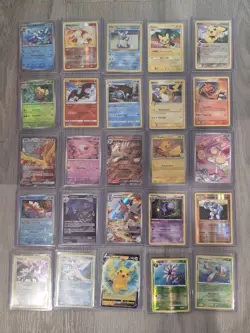Pokemon TCG Pokemon Random 25-Card Foil Lot Radiant Charizard Vaporeon Ninetales - Image 3