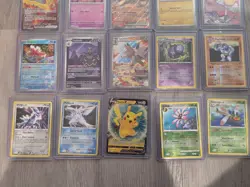 Pokemon TCG Pokemon Random 25-Card Foil Lot Radiant Charizard Vaporeon Ninetales - Image 4