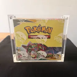 Pokemon TCG Sword & Shield Evolving Skies Booster Box English - w/acrylic case - Image 1