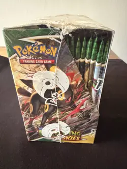 Pokemon TCG Sword & Shield Evolving Skies Booster Box English - w/acrylic case - Image 4
