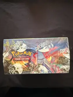 Pokemon TCG Sword & Shield Evolving Skies Booster Box English - w/acrylic case - Image 5
