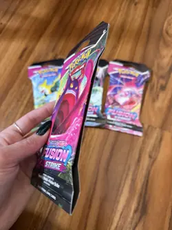 Pokemon TCG Sword And Shied Fusion Strike Hanger Packs Full Art Set Of 4 - Image 2