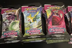Pokemon TCG: Sword & Shield-Fusion Strike Sleeved Booster Pack 820650809163 - Image 3