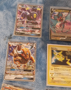 Pokemon Card Bundle, Pikachu, Umbreon GX, Gordie, Greninja, Magearna, Zamazenta - Image 4
