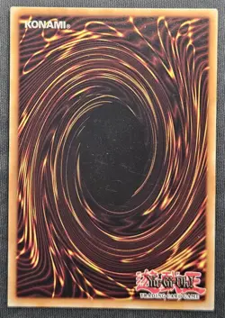 Yu-Gi-Oh! Blue-Eyes White Dragon MVP1-ENGV4 Limited Edition Gold Secret Rare NM - Image 2