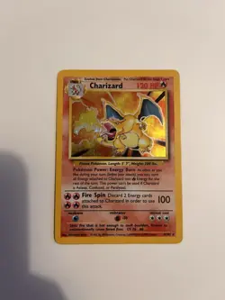 Pokemon TCG Charizard Base Set 4/102 Holo Holo Rare - Image 1