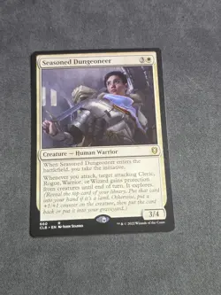 Seasoned Dungeoneer Commander Legends: Battle for Baldur's Gate Regular - Image 1