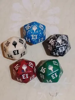 Magic The Gathering Spindown Lot 5 d20 Mtg Life Counter Planeswalker Symbol Set - Image 1