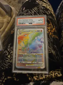 2022 POKEMON SWORD & SHIELD BRILLIANT STARS #174 FULL ART/CHARIZARD VSTAR PSA 8 - Image 1