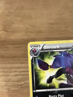 2012 Pokemon Zoroark 102/99 Next Destinies Secret Rare Shiny Holo Damage - Image 3