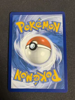 Pikachu 008/034 Trading Card Game Classic Collection Holo EN - Image 2