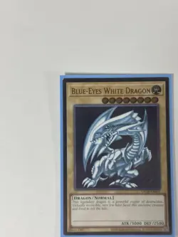 Blue-Eyes White Dragon Ultimate Rare Card OP28-EN001 (OTS Tournament Pack 28) - Image 5