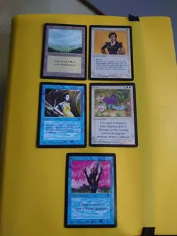 MTG Card. Beta old vintage x4 Plains,Benalish Hero,Flight, Creature bond +Karma - Image 1