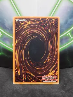 Yugioh Red-Eyes B. Dragon SDJ-001 Ultra Rare NM - Image 2