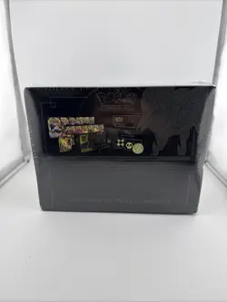 Pokemon TCG Sword & Shield Zamazenta Elite Trainer Box Plus ETB NEW Sealed 820650807435 - Image 3
