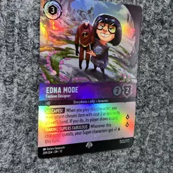Disney Lorcana Wilds Unknown Edna Mode 209/204 Epic Foil - Image 3
