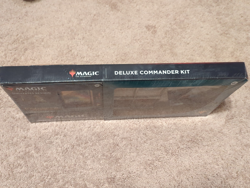 NIS Magic The Gathering Lord of the Rings Deluxe Commander Kit - Riders of Rohan - Image 3