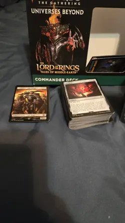 Magic the Gathering: Lord of the Rings the Hosts of Mordor Commander Deck - Image 3
