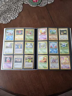 ​360+ 2lb Vintage Pokemon Card Lot (WotC & Neo Eras) in Premium Prismatic Binder - Image 3